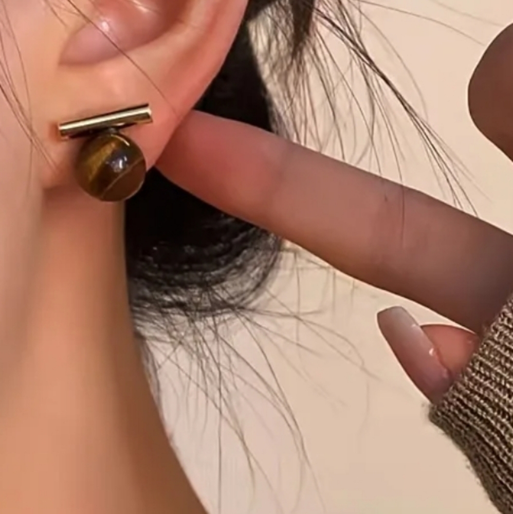French Style Gold & Brown Imitation Tiger's Eye Stud Earrings. NWT